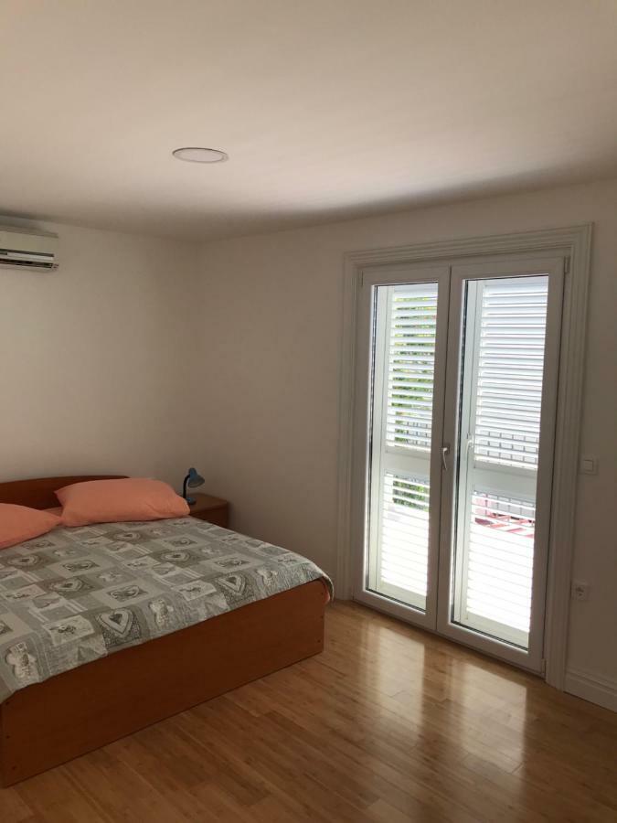 Apartment Mila Srima Εξωτερικό φωτογραφία